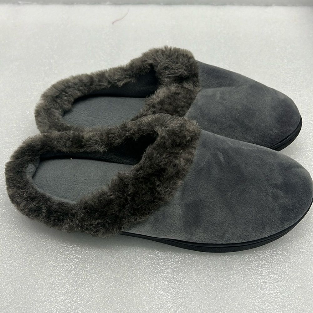 Isotoner women’s slippers